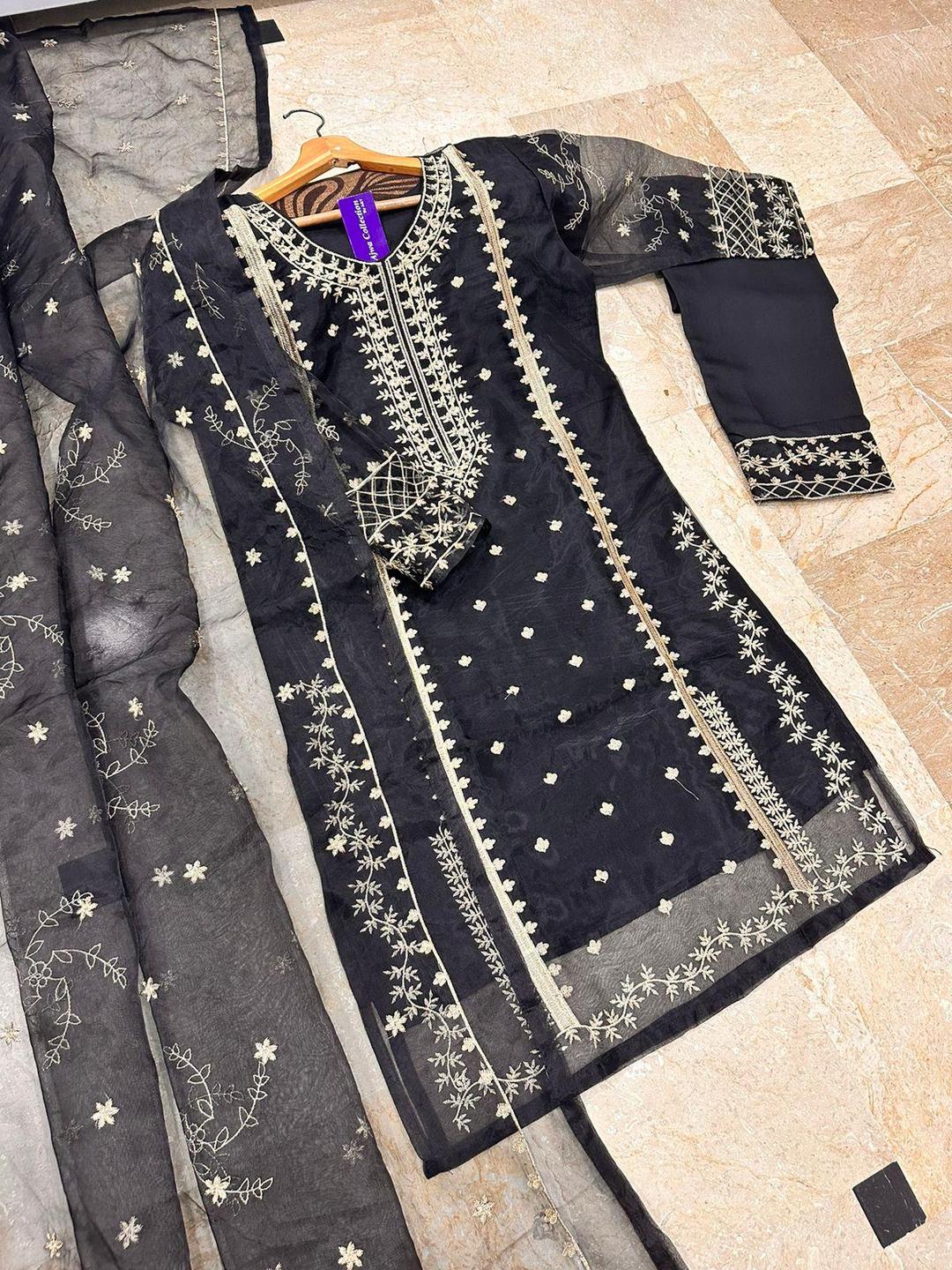3 Pcs Women's Stitched Embroidered Suit