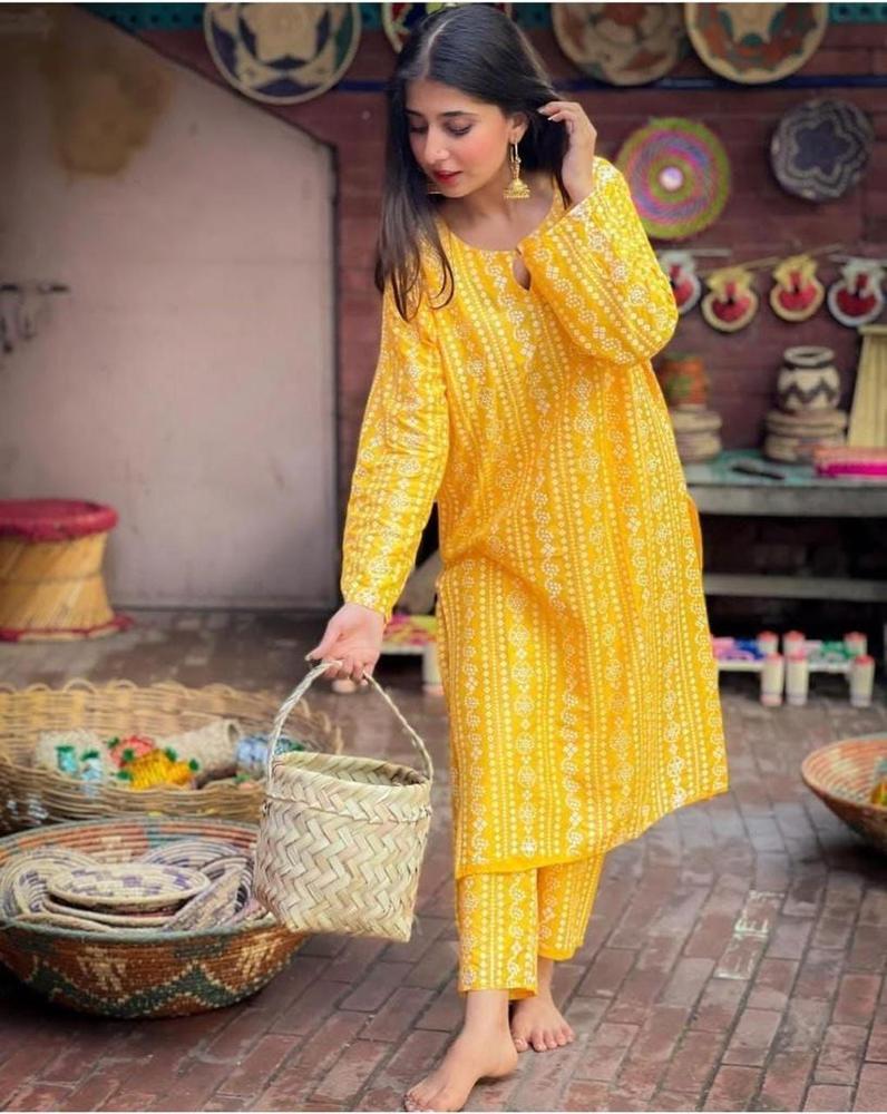 2 Pcs Women's Stitched Linen Printed Shirt And Trouser